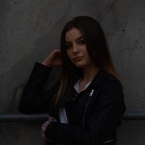 Meet your Posher, Oliwia